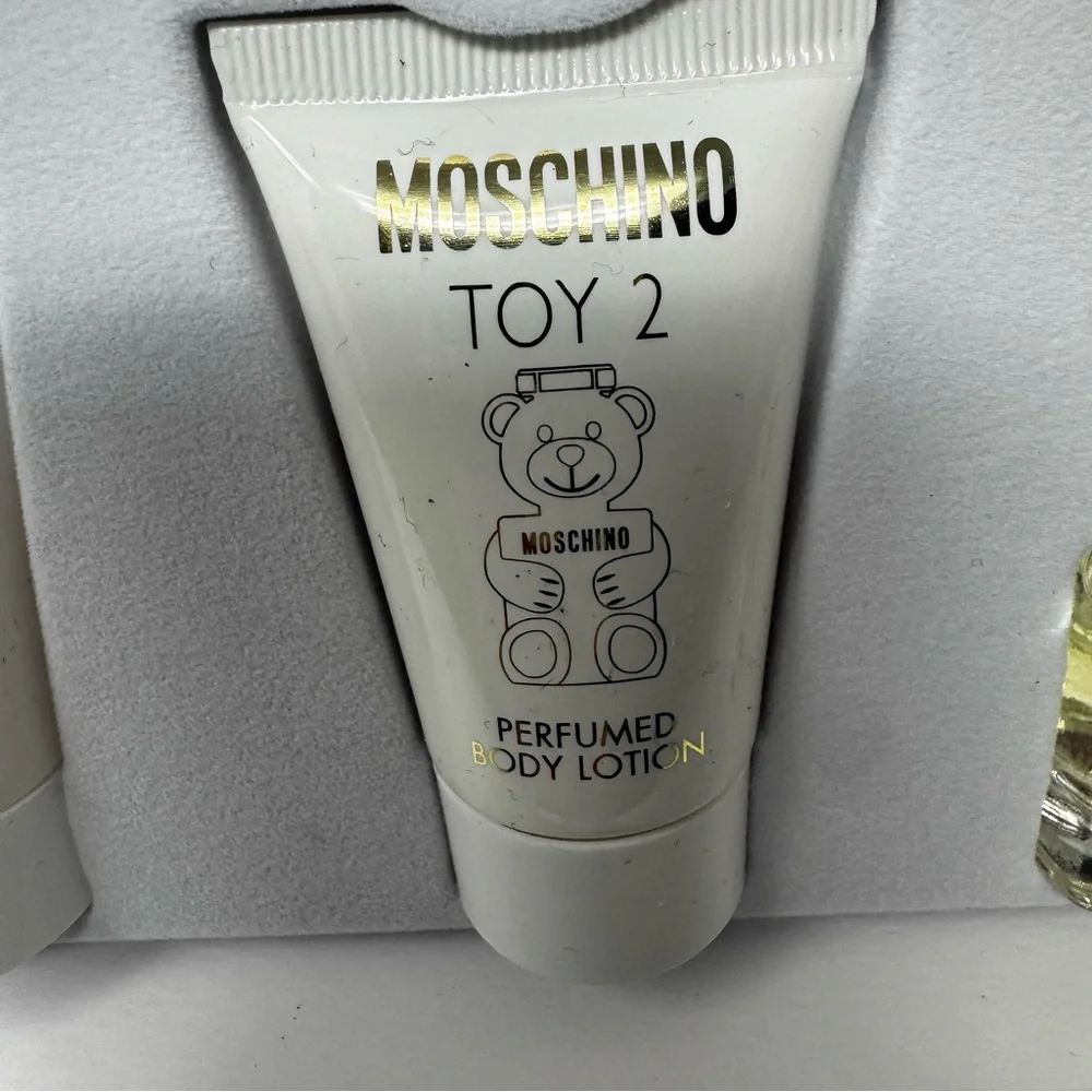Moschino Toy 2 Gift Set 3 Piece new